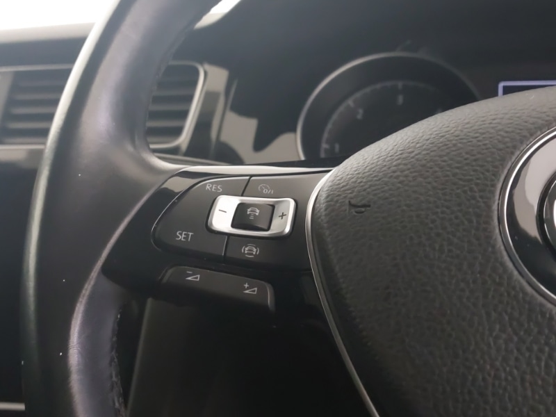 Used Volkswagen Golf 2019 for sale - 76664026: Photo 14