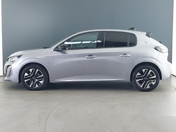 Used Peugeot 208 2025 for sale - 78962884: Photo