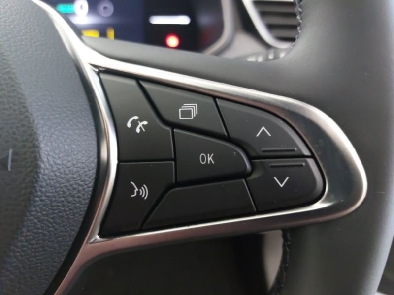 Used Renault Clio 2024 for sale - 77969177: Photo 13