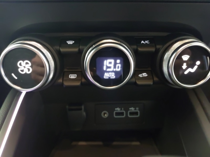 Used Renault Clio 2024 for sale - 77969177: Photo 16