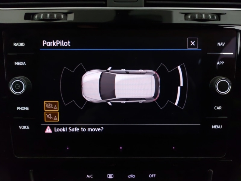 Used Volkswagen Golf 2019 for sale - 76664024: Photo 16