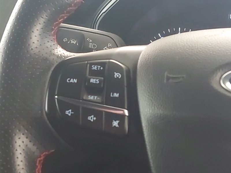 Used Ford Focus 2018 for sale - 78203418: Photo 14