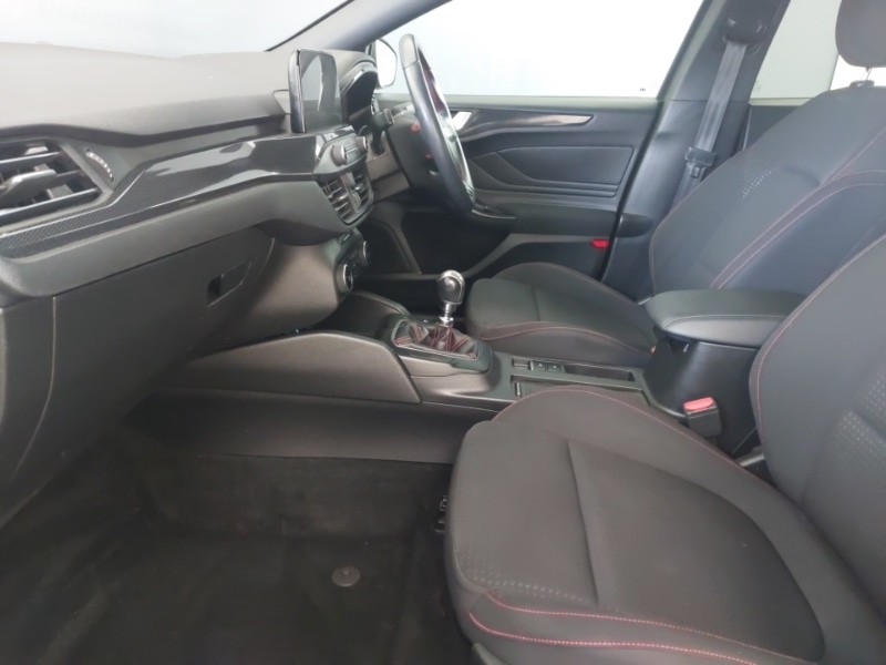 Used Ford Focus 2018 for sale - 78203418: Photo 5