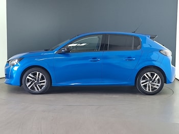 Used Peugeot 208 2023 for sale - 79561978: Photo