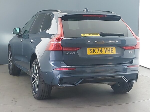 Used Volvo XC60 2024 for sale - 76221350: Photo 3