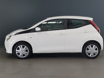 Used Toyota AYGO 2021 for sale - 78973215: Photo