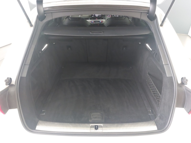 Used Audi A4 2020 for sale - 76773931: Photo 8