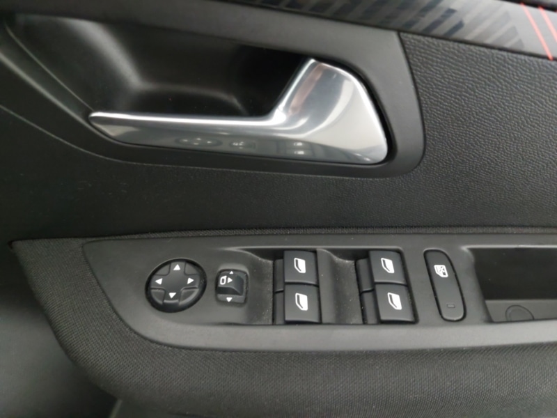 Used Peugeot 208 2022 for sale - 77517989: Photo 19