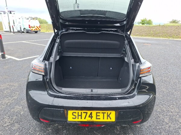 Used Peugeot 208 2025 for sale - 76331878: Photo 8