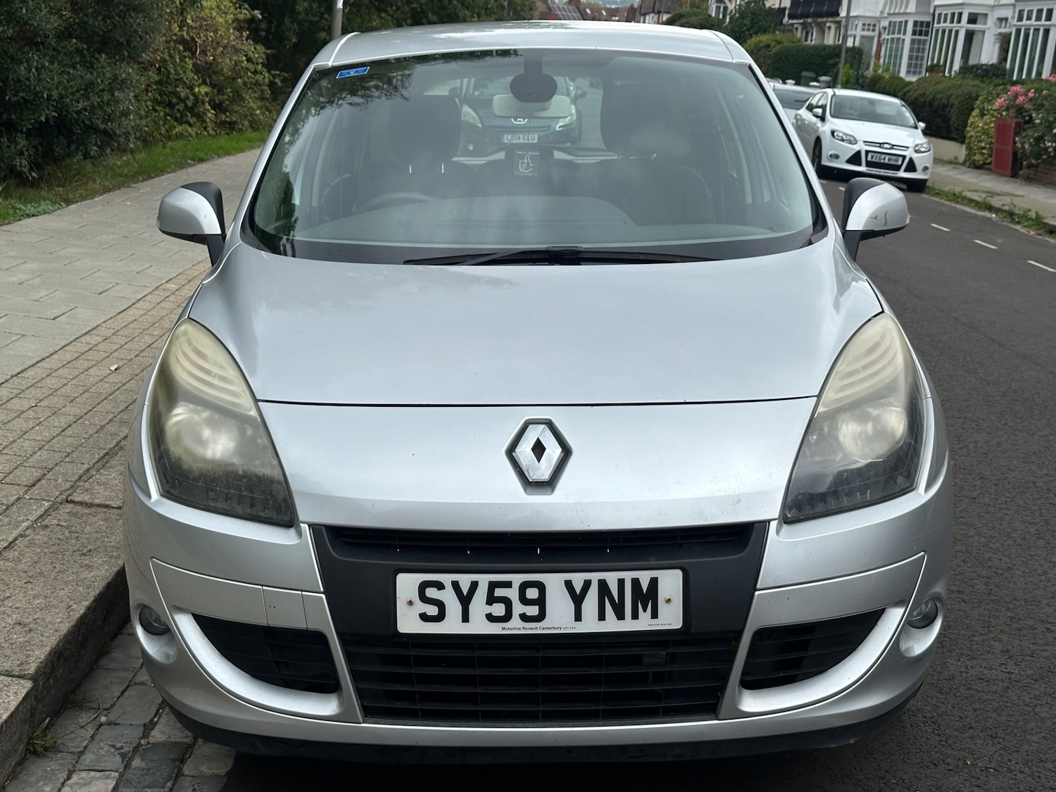 Used Renault Scenic 2010 for sale - 77087369: Photo 10