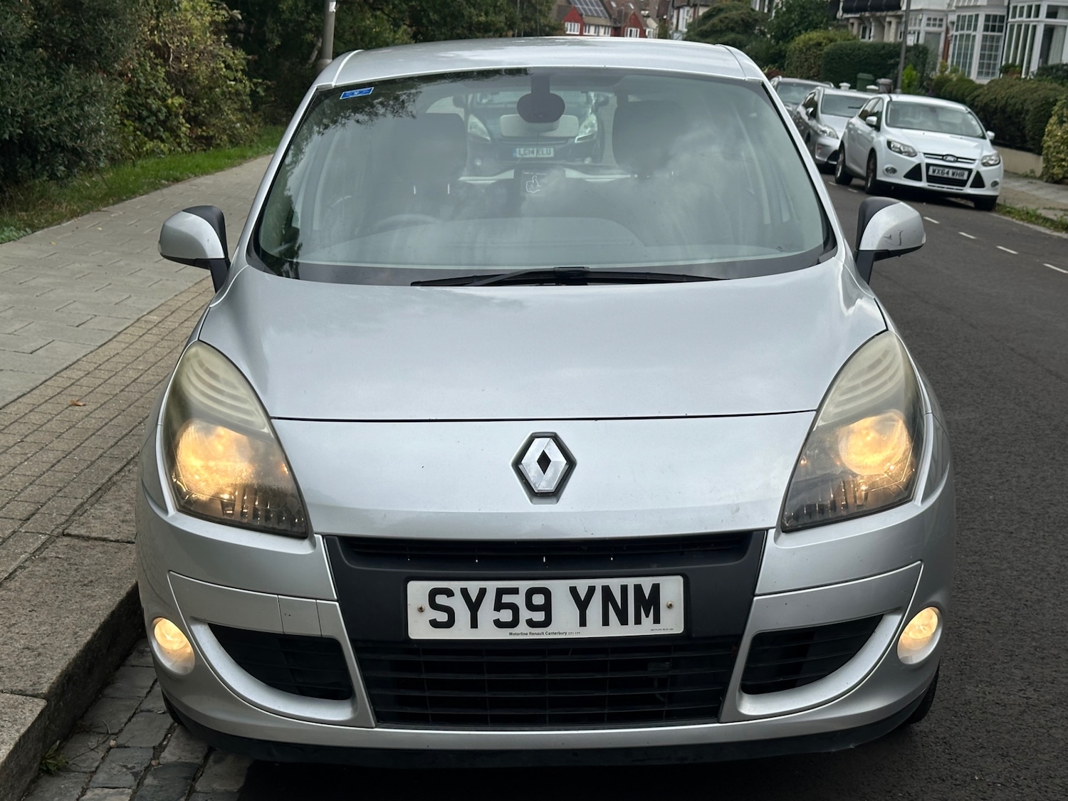 Used Renault Scenic 2010 for sale - 77087369: Photo 19