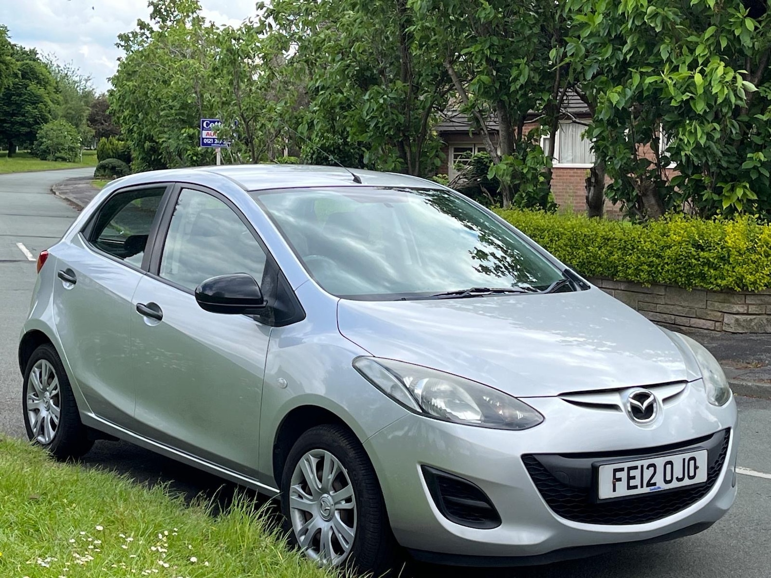 Used Mazda Mazda2 2012 for sale - 77087360: Photo 5
