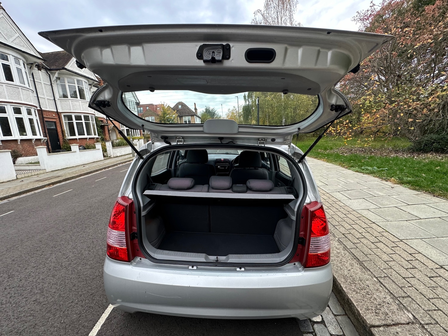 Used Kia Picanto 2004 for sale - 77087349: Photo 2