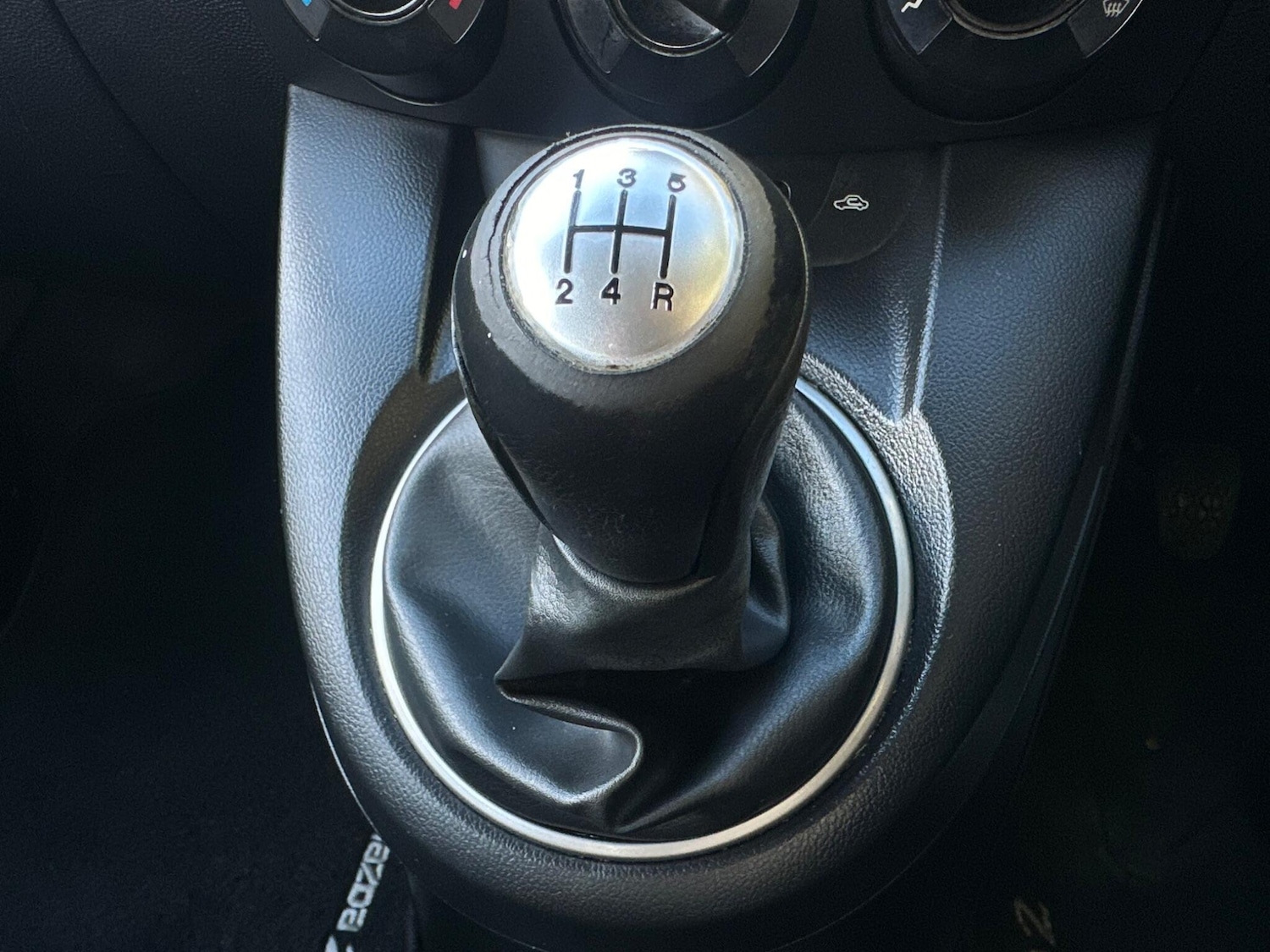 Used Mazda Mazda2 2012 for sale - 76179346: Photo 14