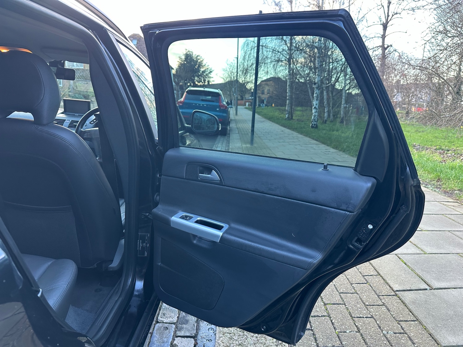 Used Volvo V50 2010 for sale - 77404704: Photo 16