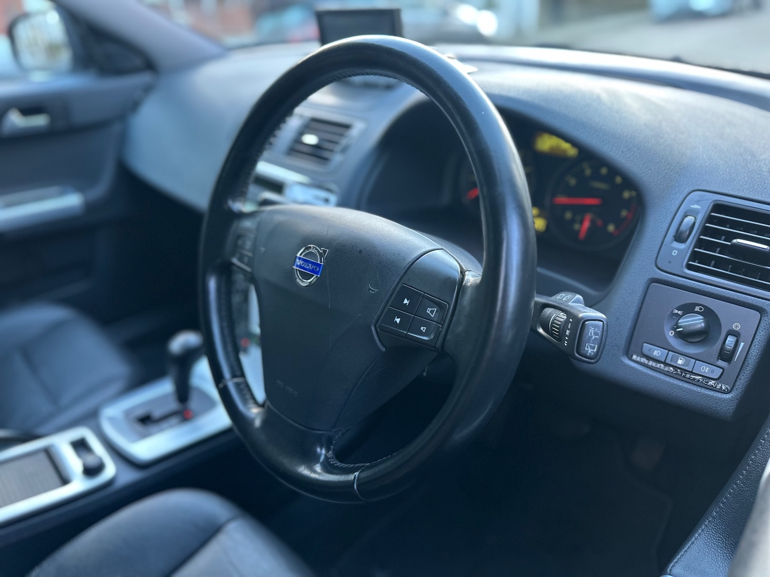 Used Volvo V50 2010 for sale - 77404704: Photo 29