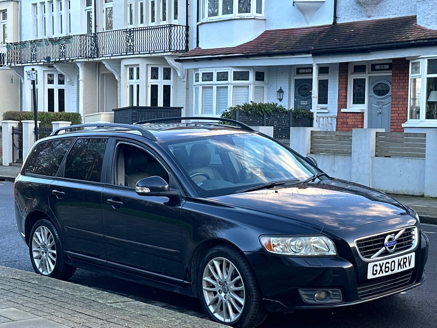 Used Volvo V50 2010 for sale - 77404704: Photo 34