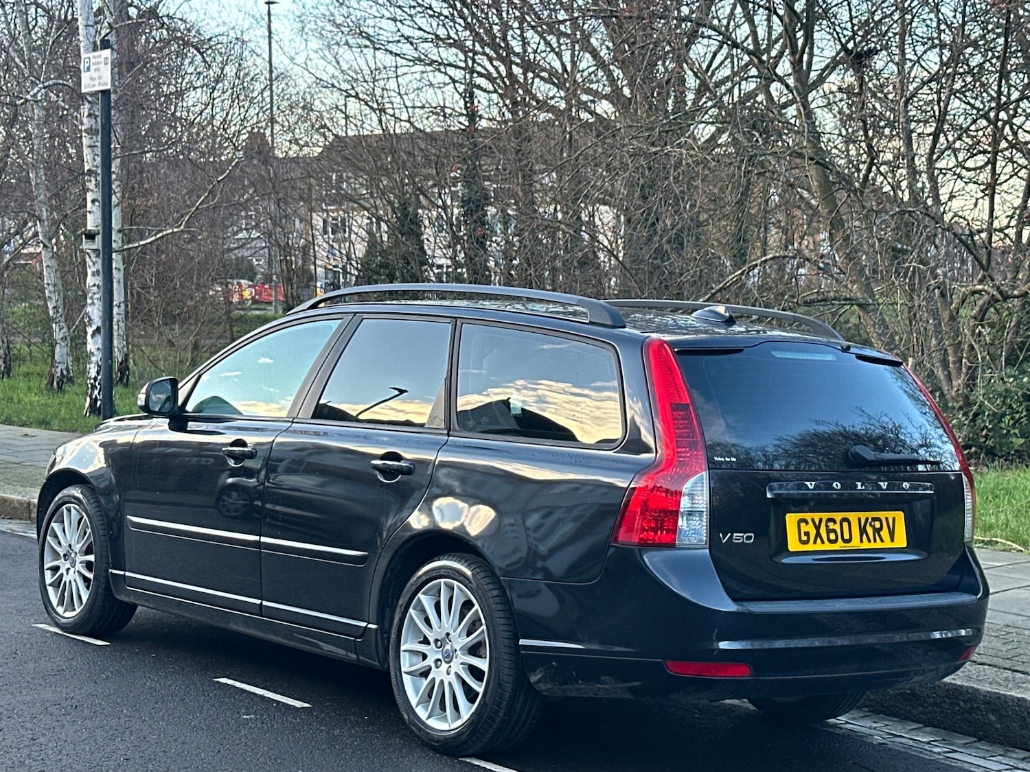 Used Volvo V50 2010 for sale - 77404704: Photo 36