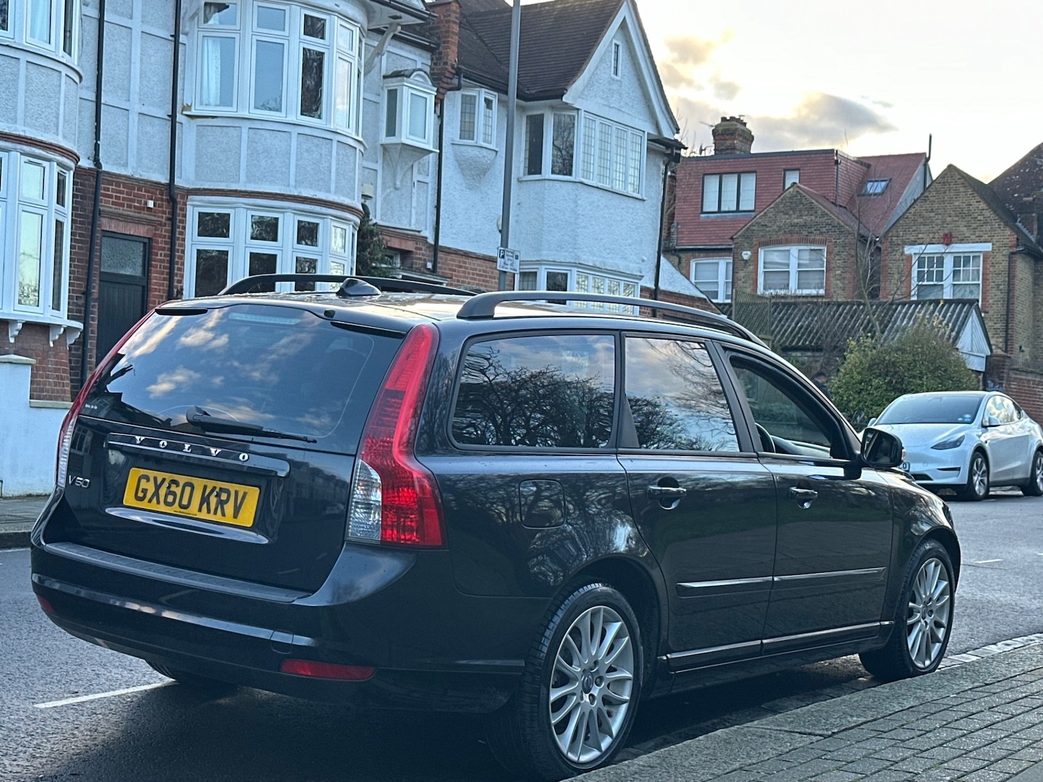 Used Volvo V50 2010 for sale - 77404704: Photo 37