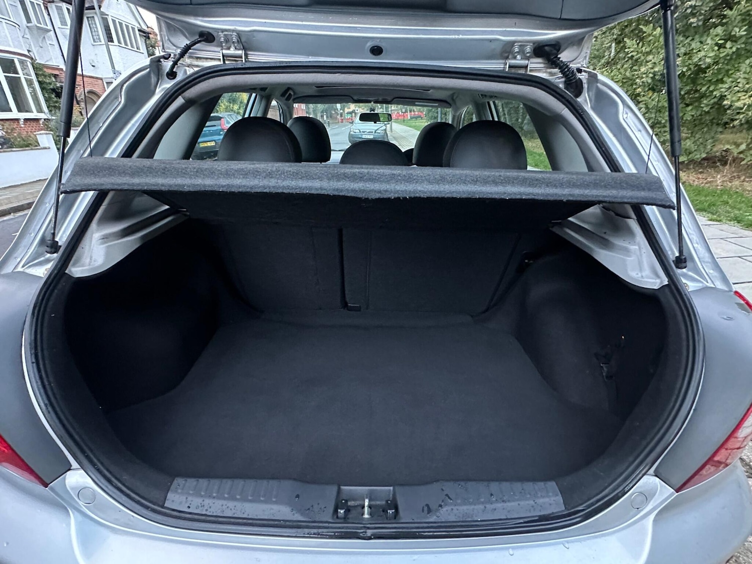 Vehicle 33