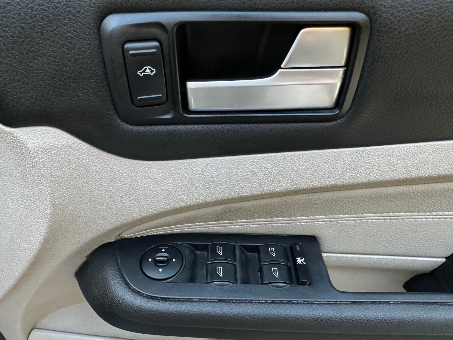 Used Ford Focus 2006 for sale - 77086708: Photo 28