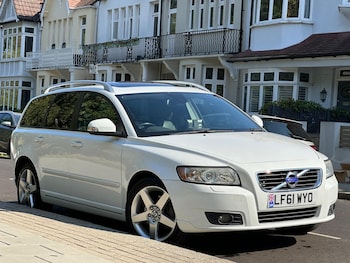 Used Volvo V50 2011 for sale - 75940806: Photo
