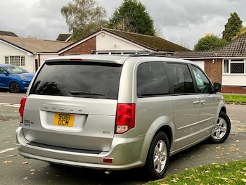 Used Chrysler Grand Voyager 2012 for sale - 78422786: Photo