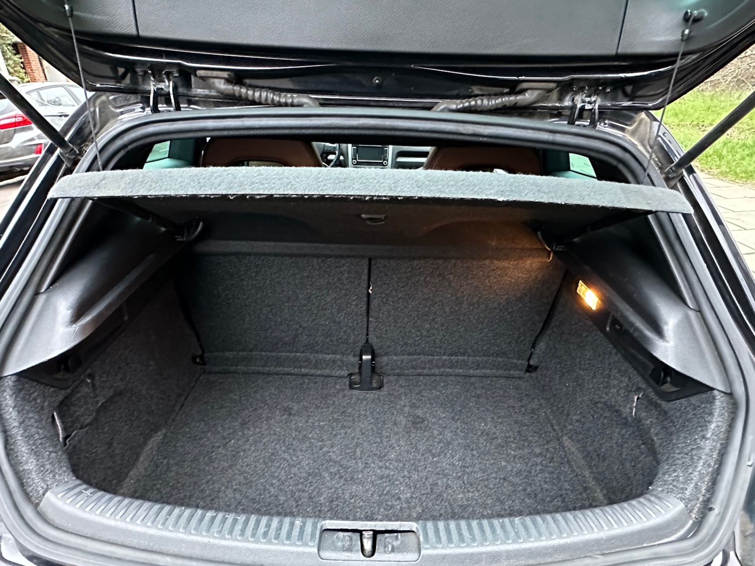 Used Volkswagen Scirocco 2008 for sale - 77404784: Photo 24