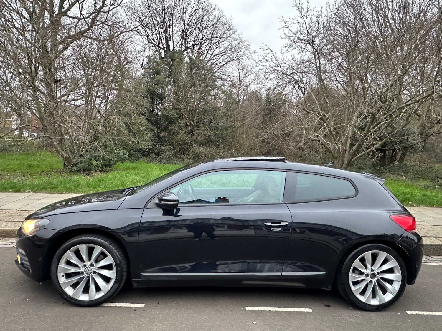 Used Volkswagen Scirocco 2008 for sale - 77404784: Photo 8
