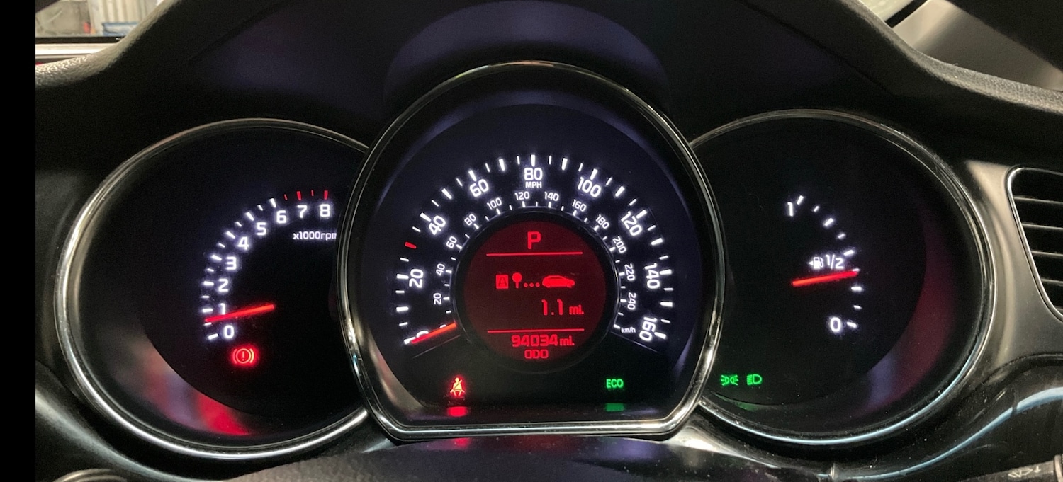 Used Kia Ceed 2014 for sale - 77292106: Photo 10