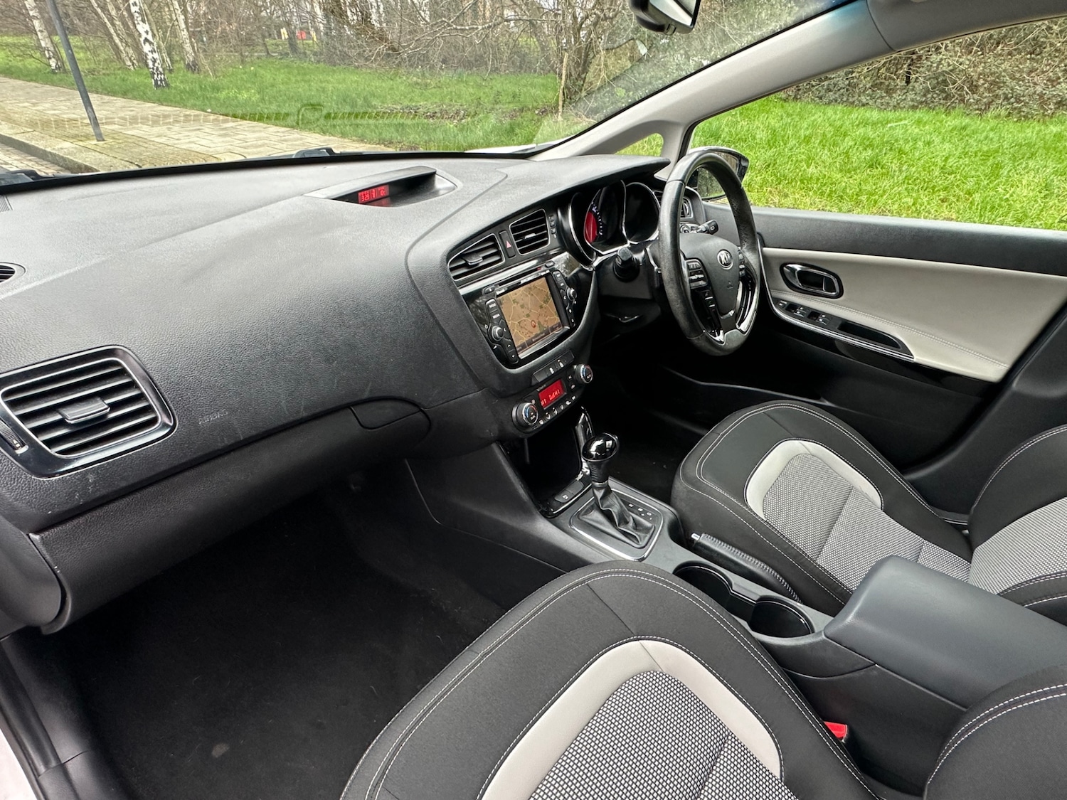 Used Kia Ceed 2014 for sale - 77292106: Photo 19