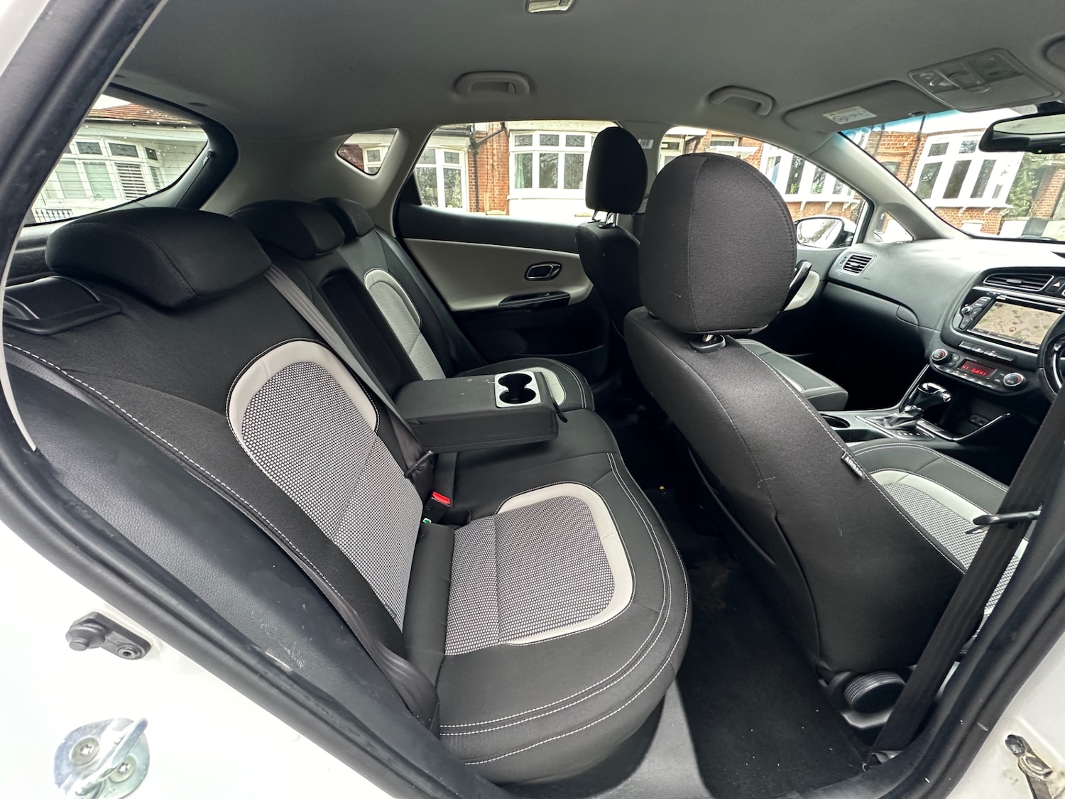 Used Kia Ceed 2014 for sale - 77292106: Photo 21