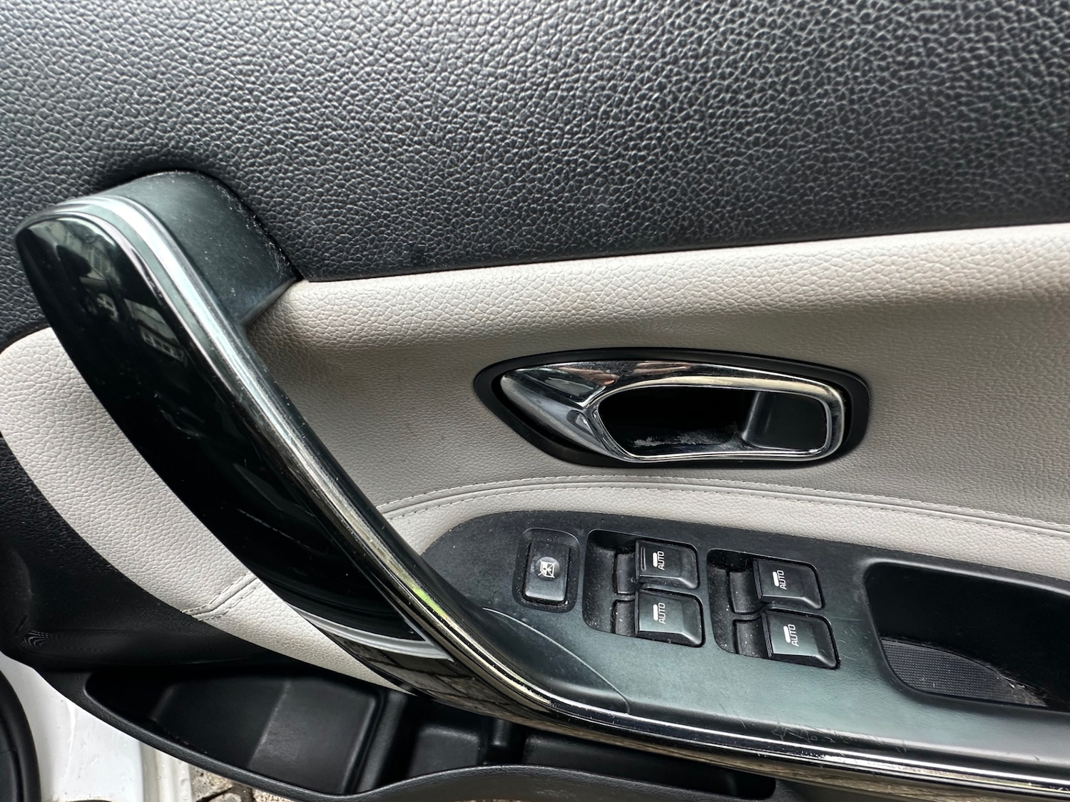 Used Kia Ceed 2014 for sale - 77292106: Photo 25