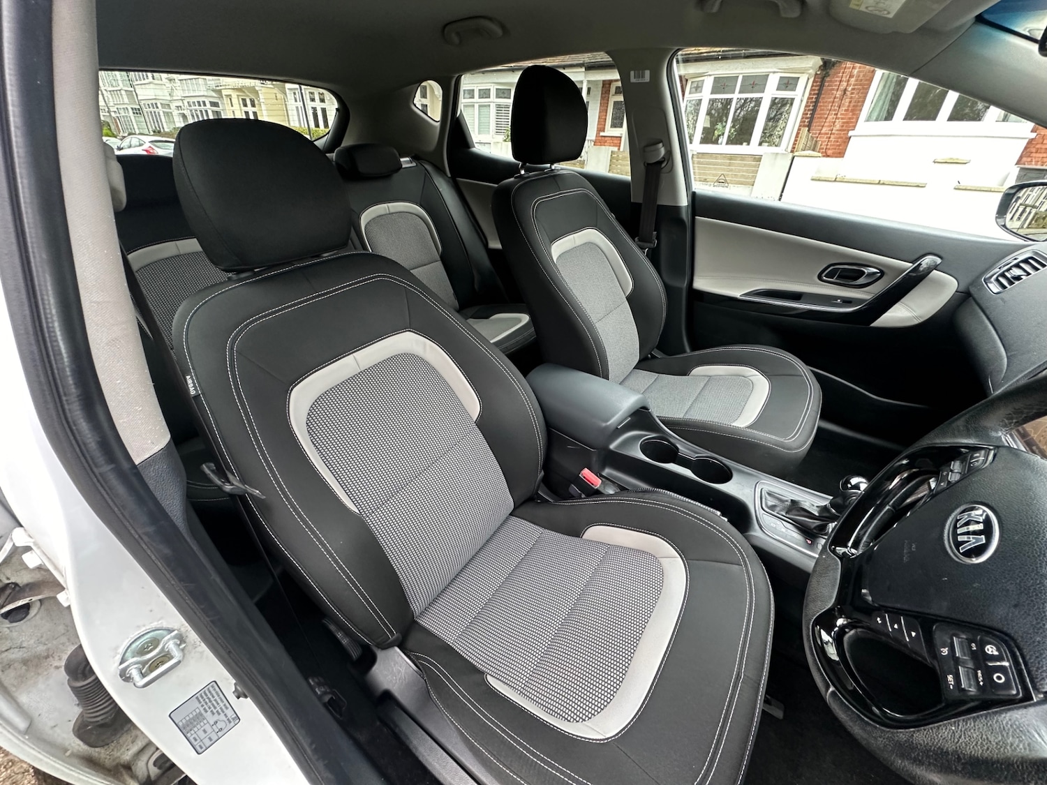 Used Kia Ceed 2014 for sale - 77292106: Photo 26