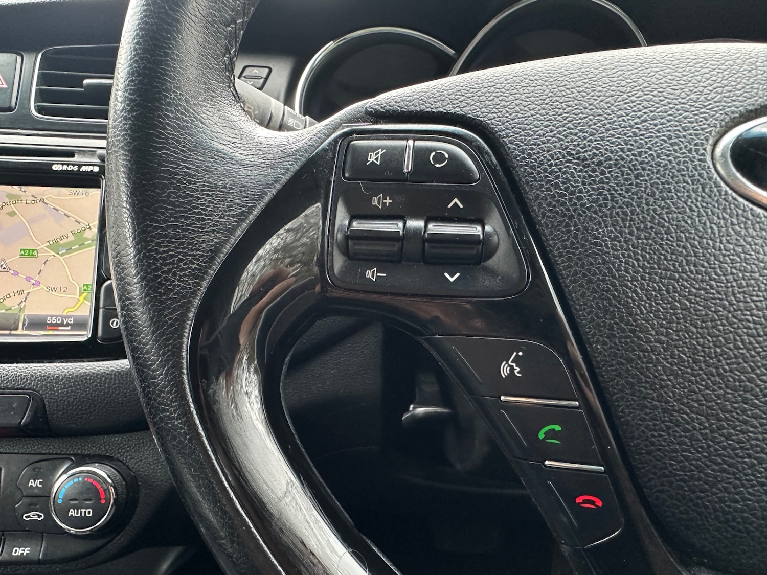 Used Kia Ceed 2014 for sale - 77292106: Photo 35