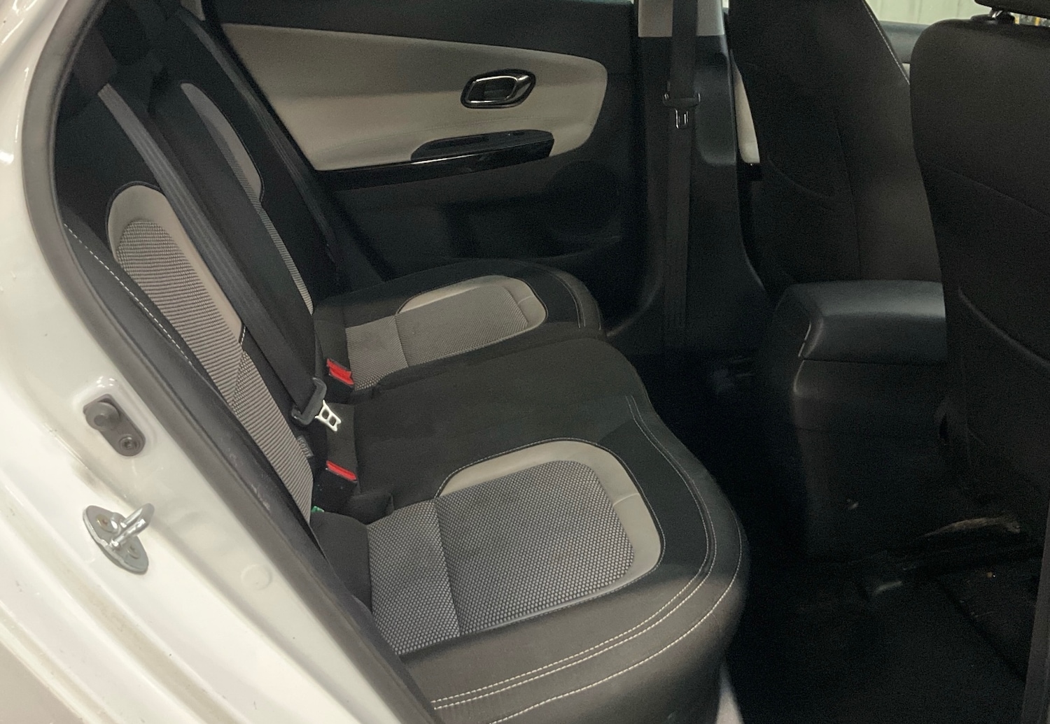 Used Kia Ceed 2014 for sale - 77292106: Photo 6