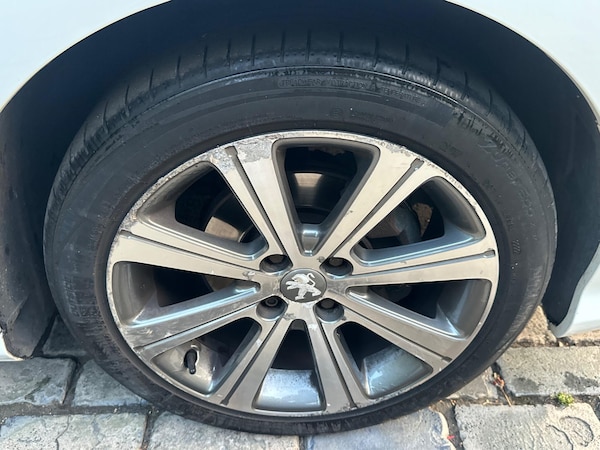 Used Peugeot 308 SW 2014 for sale - 75708410: Photo 33