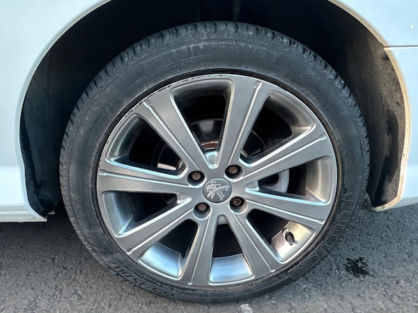 Used Peugeot 308 SW 2014 for sale - 75708410: Photo 35