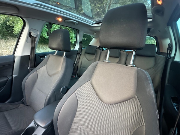Used Peugeot 308 SW 2014 for sale - 75708410: Photo 43
