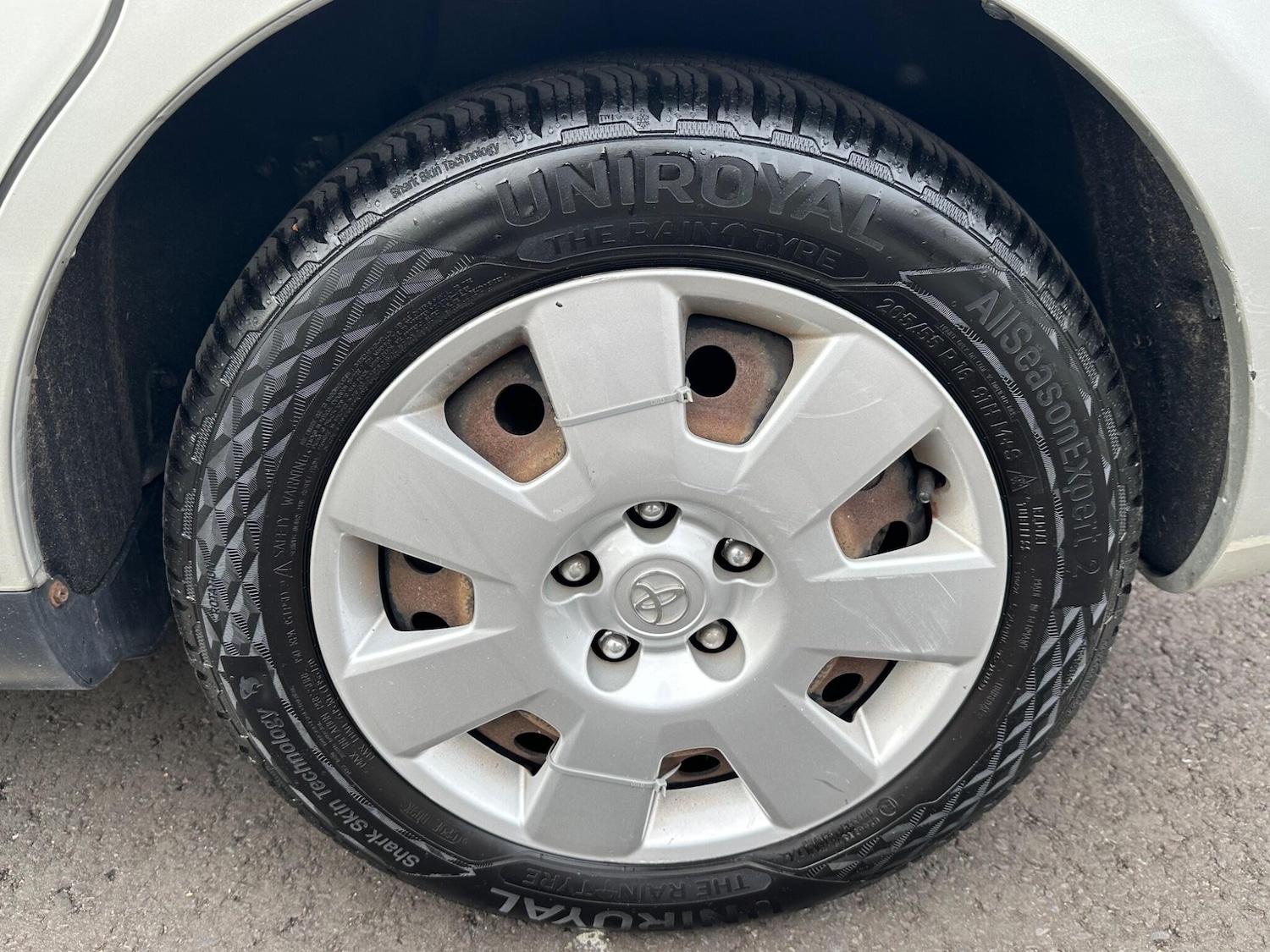 Used Toyota Corolla Verso 2006 for sale - 76499355: Photo 28