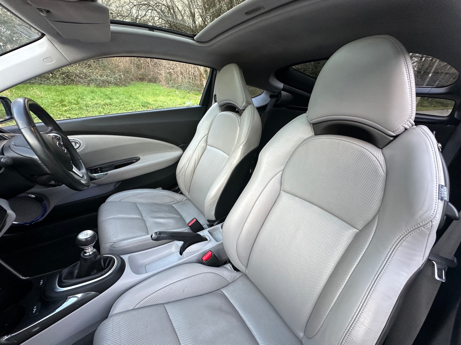 Used Honda CR-Z 2011 for sale - 77087798: Photo 21