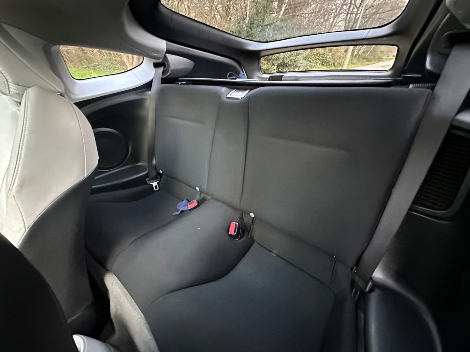 Used Honda CR-Z 2011 for sale - 77087798: Photo 25