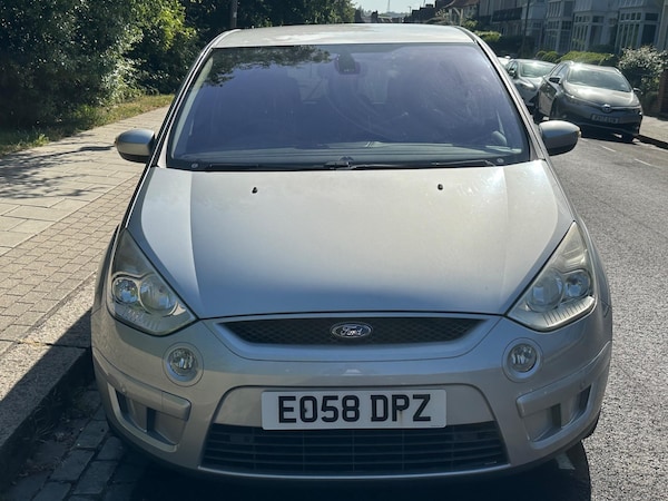 Used Ford S-Max 2008 for sale - 74643106: Photo 2
