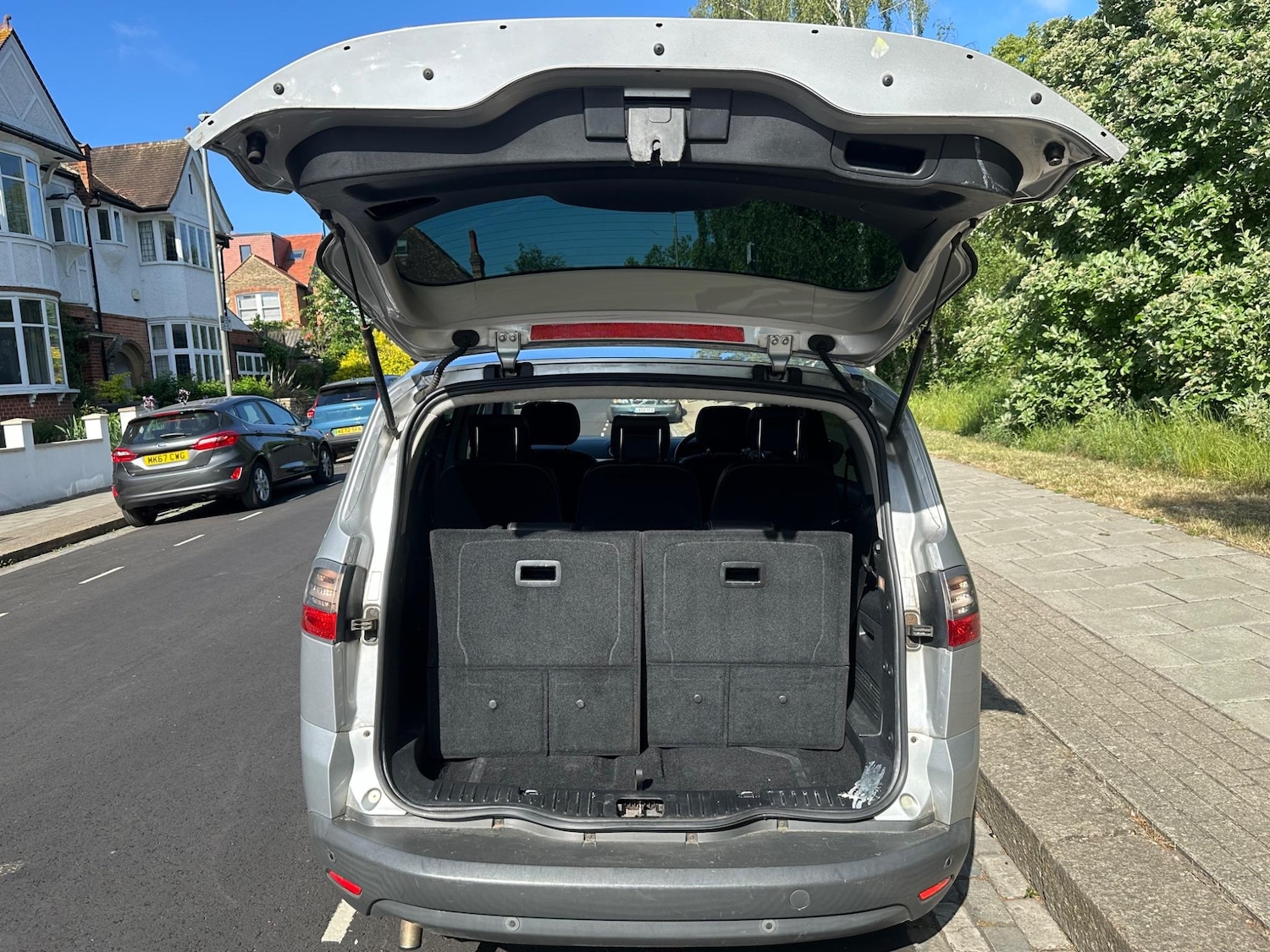 Vehicle 31