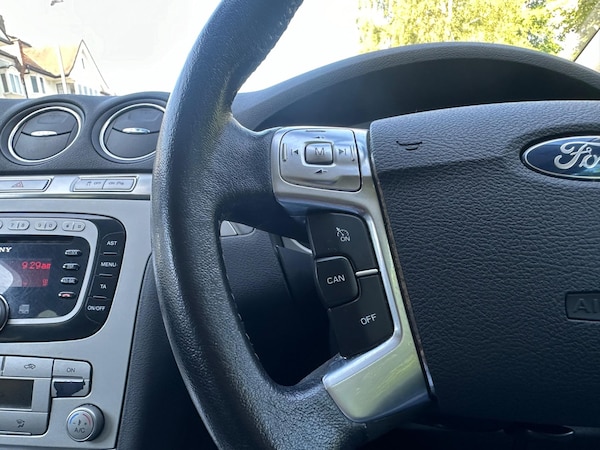 Used Ford S-Max 2008 for sale - 74643106: Photo 37