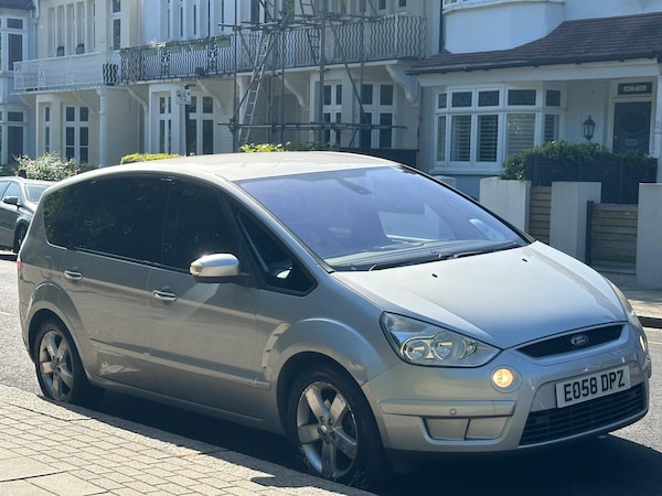 Used Ford S-Max 2008 for sale - 74643106: Photo 5