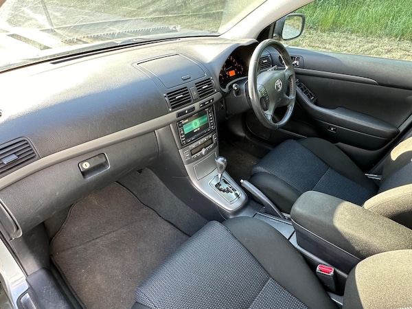 Used Toyota Avensis 2008 for sale - 74799718: Photo 15