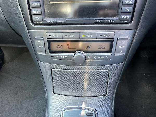 Used Toyota Avensis 2008 for sale - 74799718: Photo 33