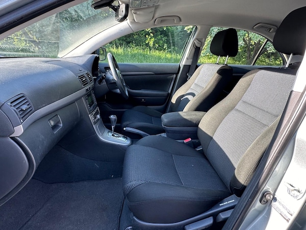 Used Toyota Avensis 2008 for sale - 74799718: Photo 39