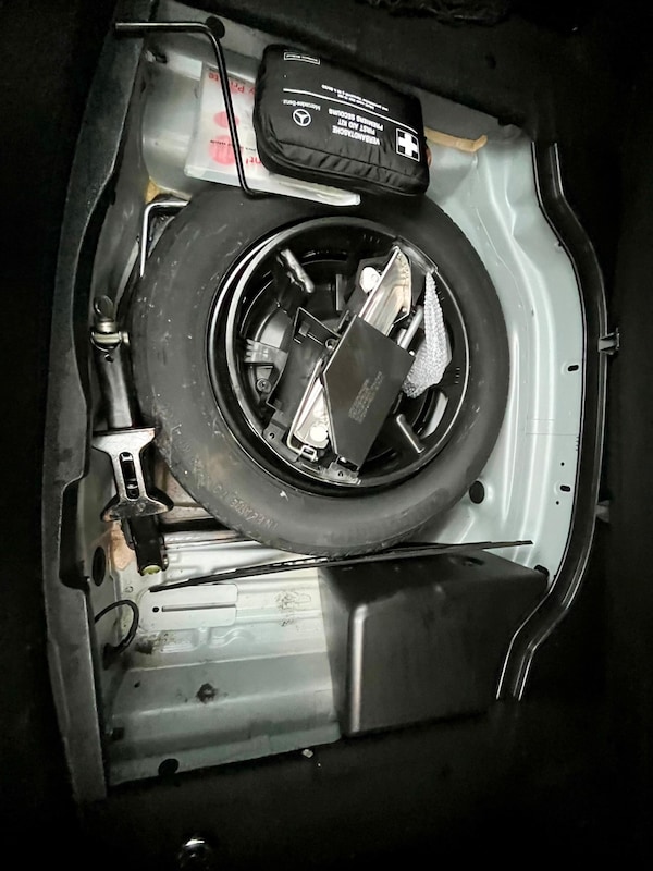 Used Mercedes-Benz C Class 2012 for sale - 75614383: Photo 14